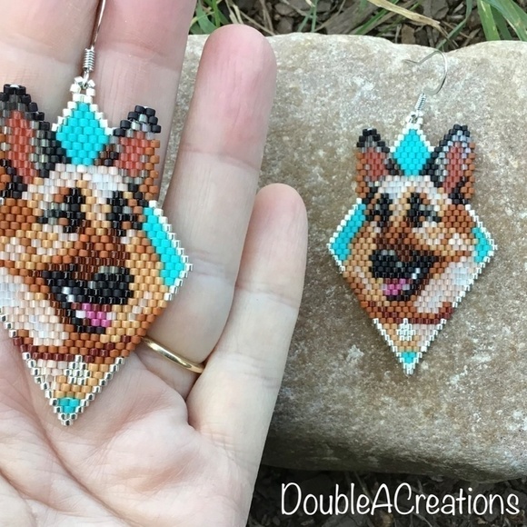 German Shepard Beaded Earrings, New, Handmade by Me - Picture 4 of 9